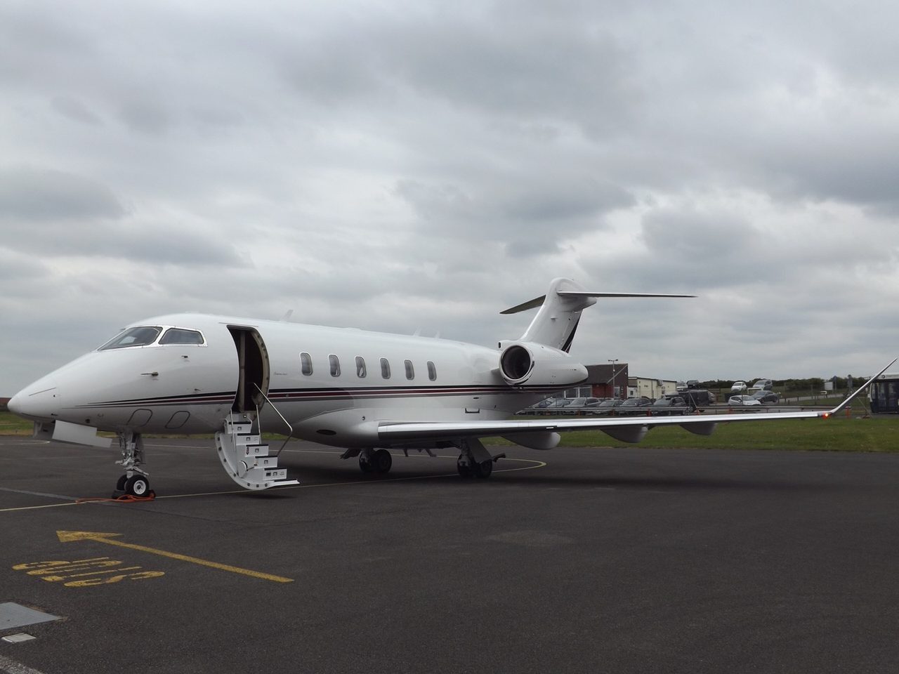 Сколько стоит Bombardier Challenger 350: цены 2026