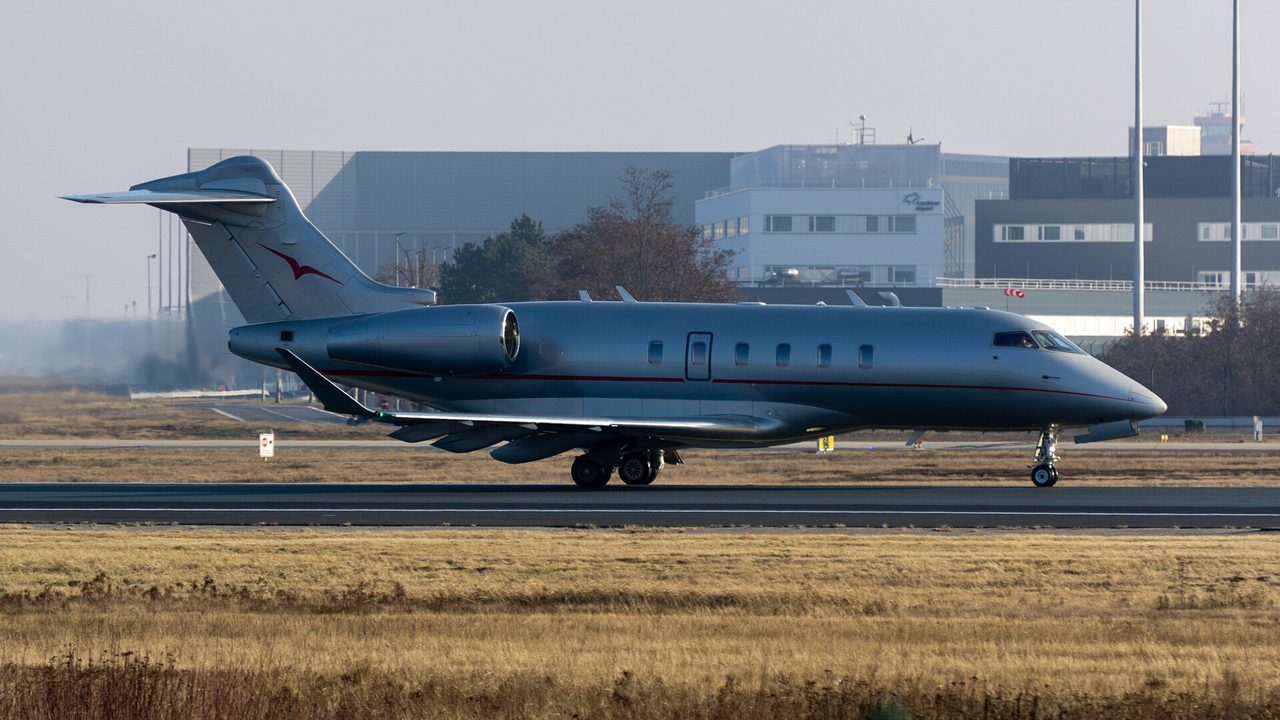 Challenger 350 или Praetor 600: что выбрать в классе