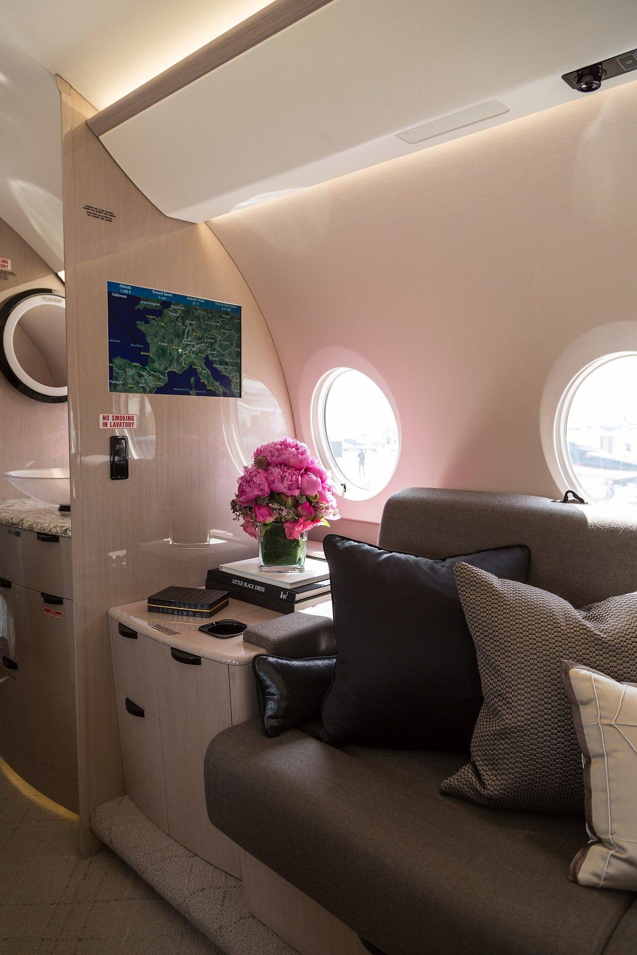 How much a Gulfstream G280 costs: purchase and running costs