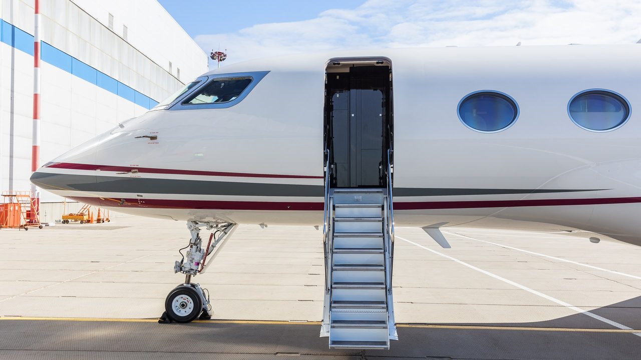 Global 6000, G550 или Falcon 7X: что выбрать