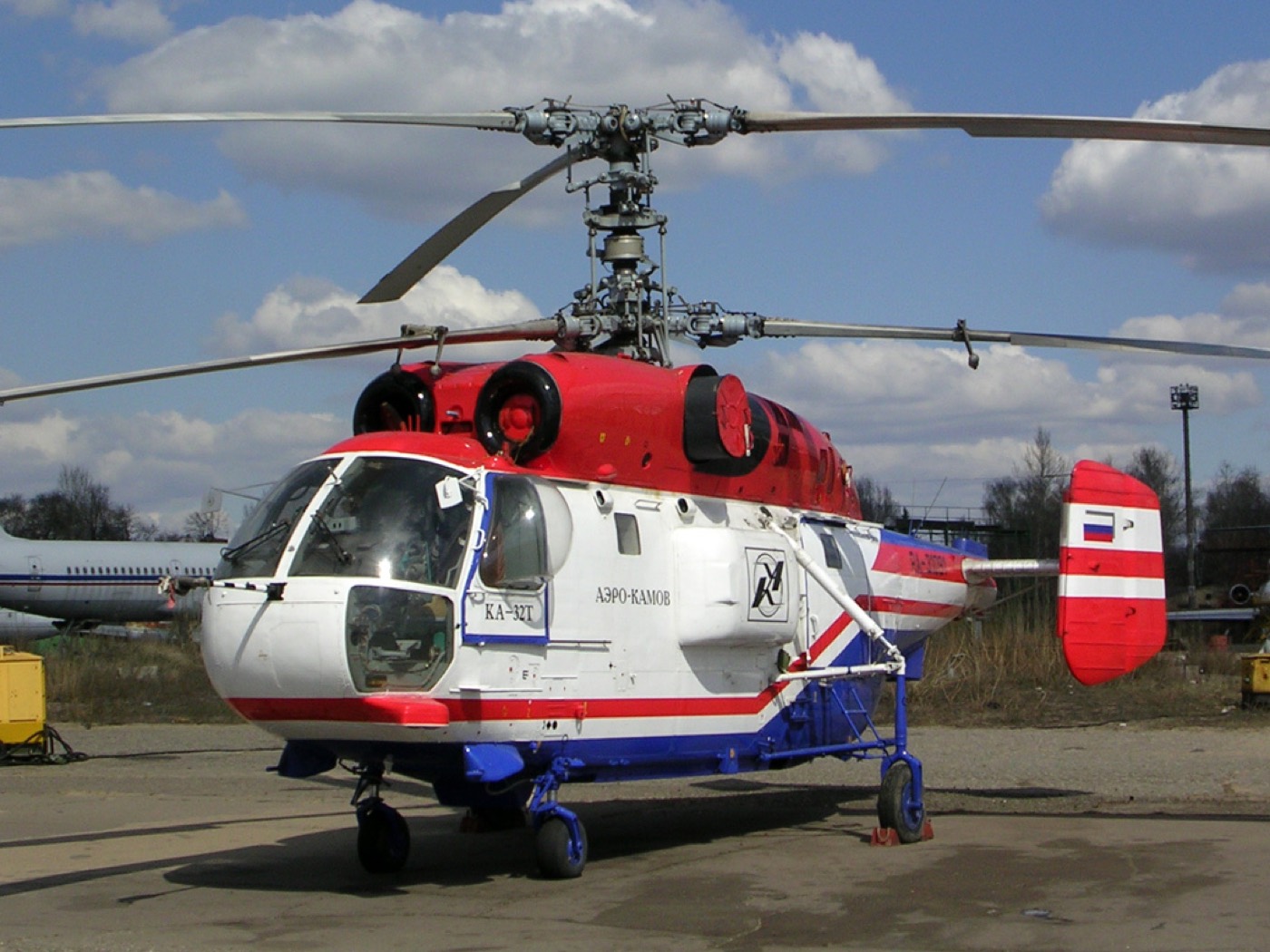 Камов Ка-32 — экстерьер