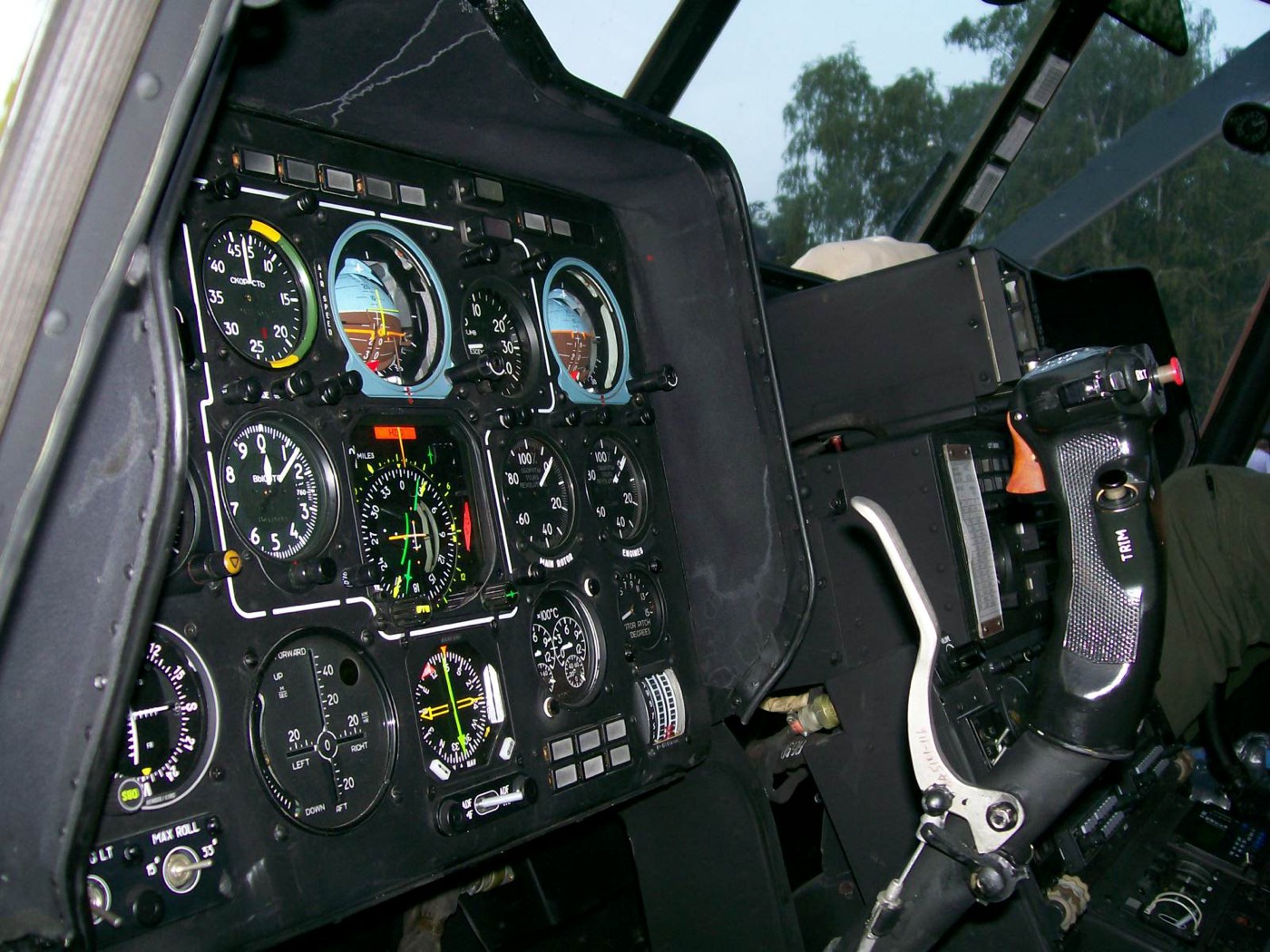 Миль Ми-8АМТ / Ми-171 — салон