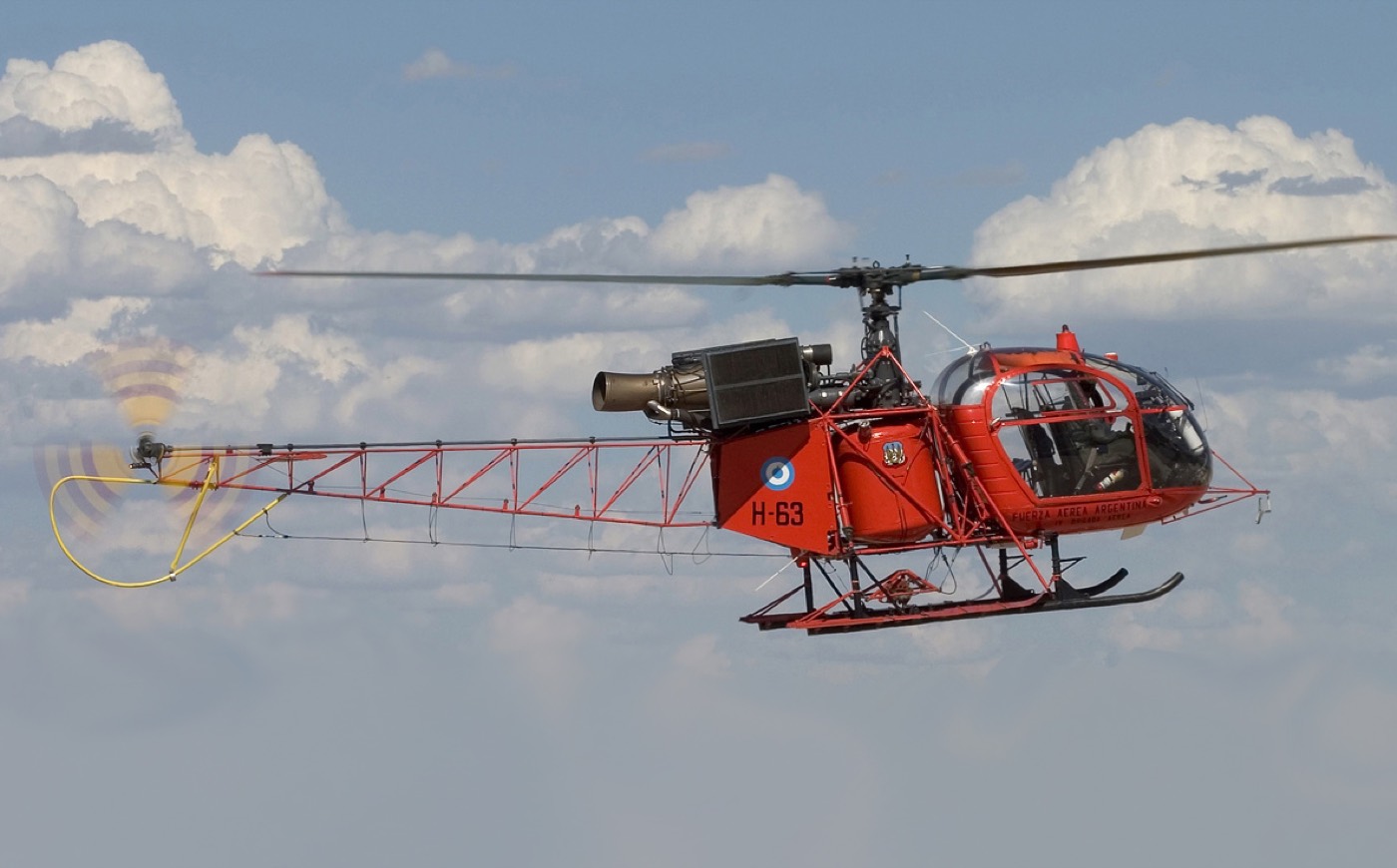 Aerospatiale SA315B Lama — экстерьер