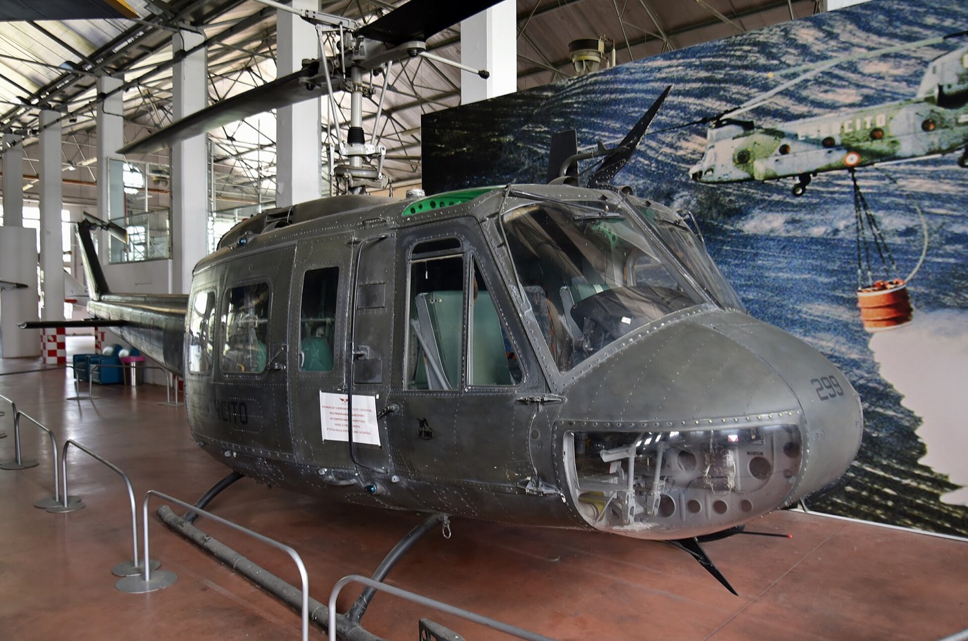 Agusta-Bell AB205 — экстерьер