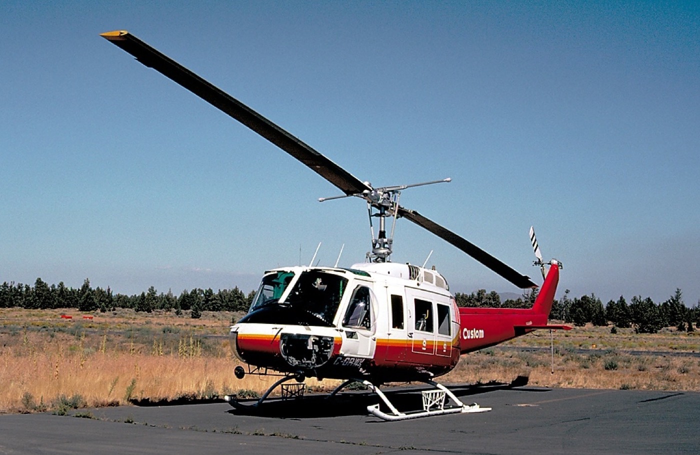 Bell 205 — экстерьер