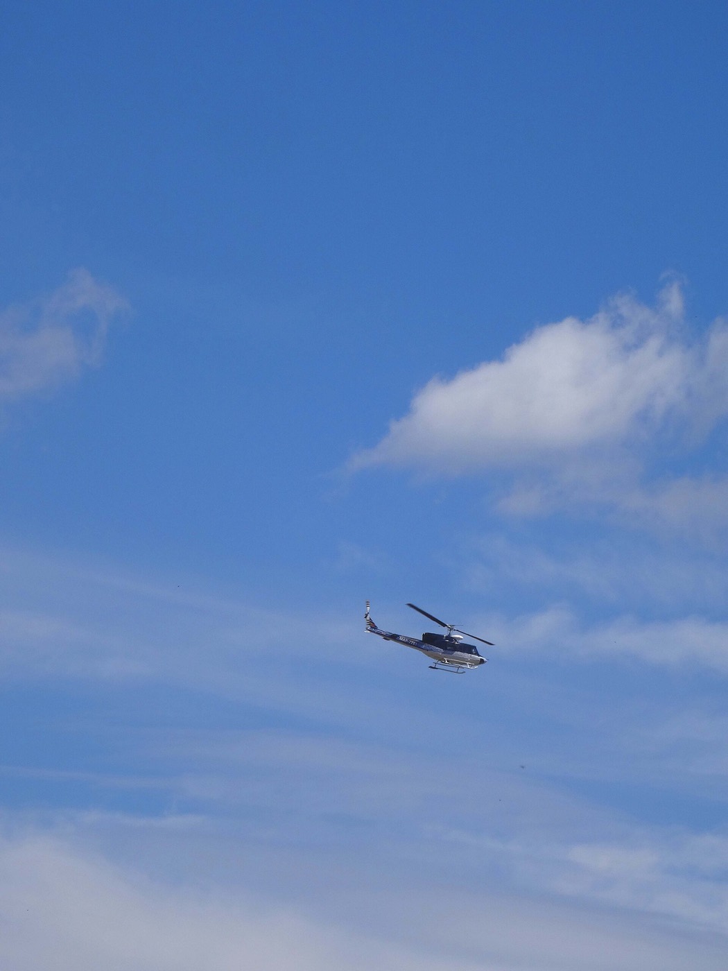 Bell 212 — салон
