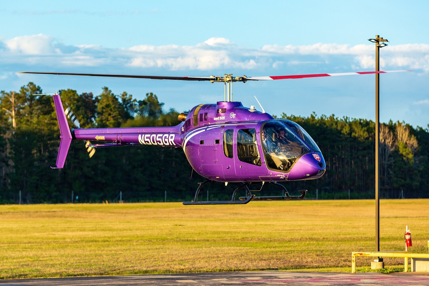 Bell 505 Jet Ranger X — экстерьер