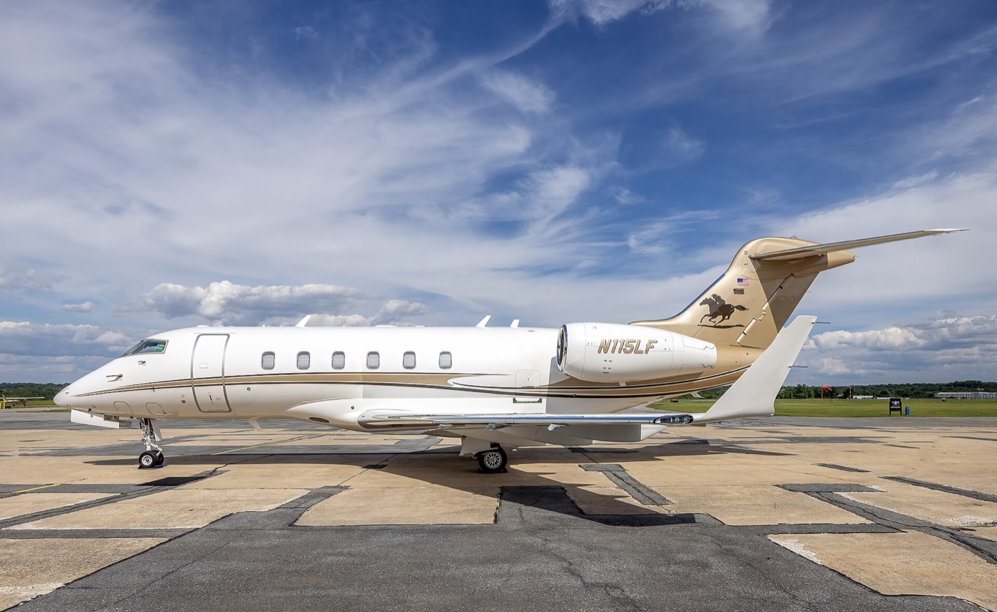 Bombardier Challenger 300 — экстерьер