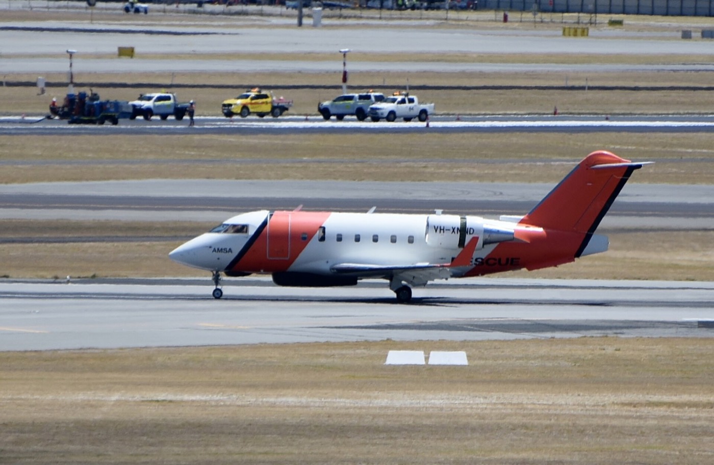 Bombardier Challenger 604 — экстерьер