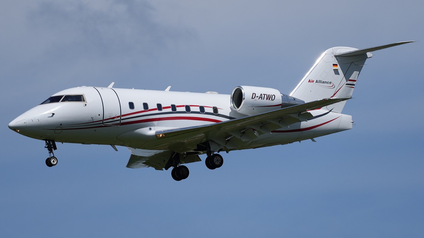 Bombardier Challenger 604 — экстерьер