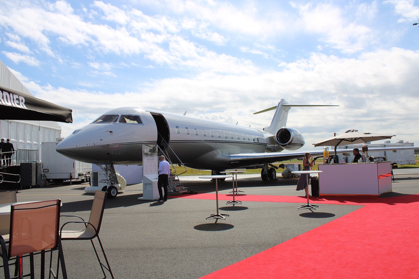 Bombardier Global 6500 — экстерьер