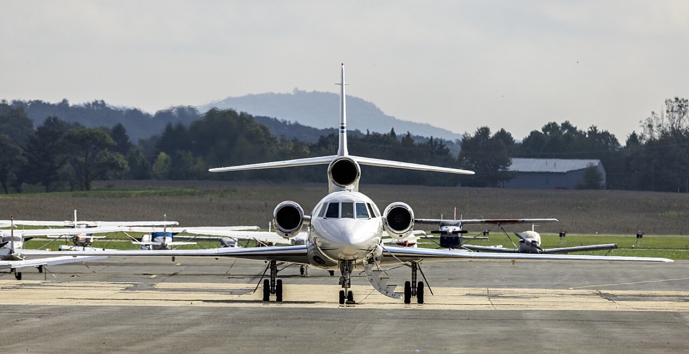 Dassault Falcon 50 — экстерьер