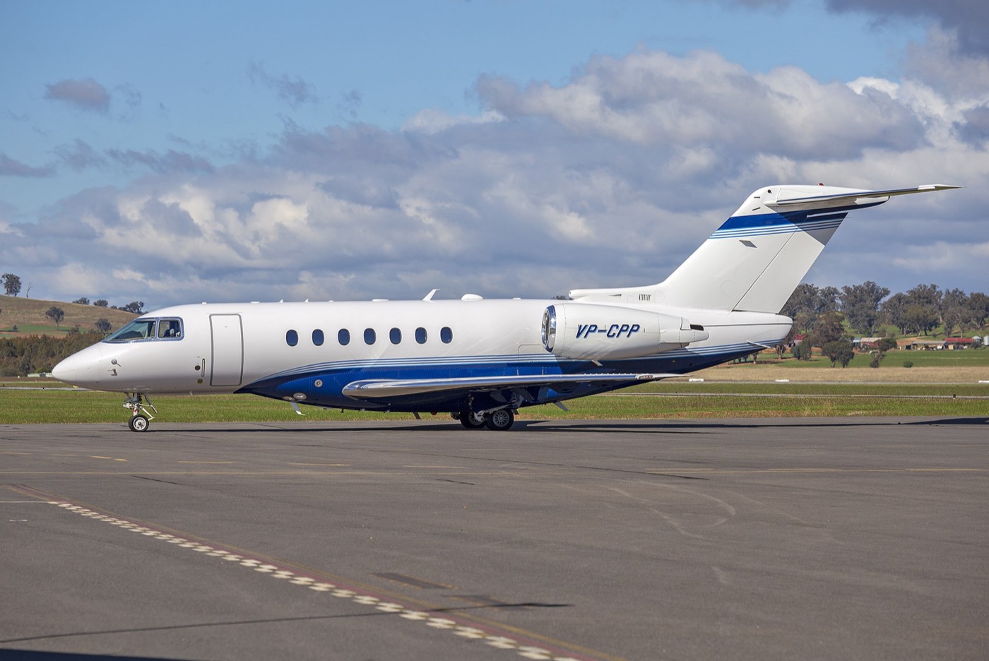 Hawker 4000 — экстерьер