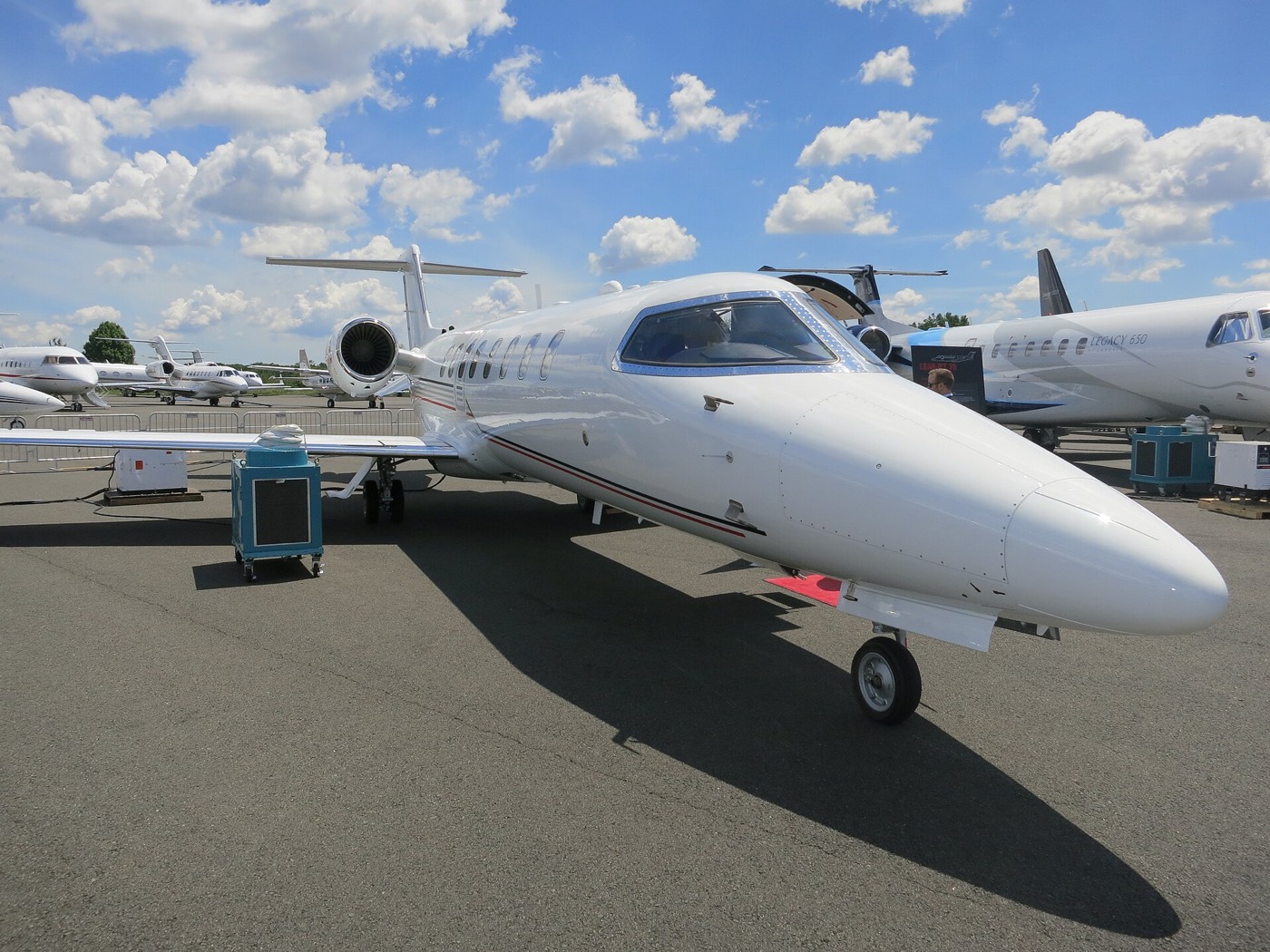 Learjet 45 — экстерьер