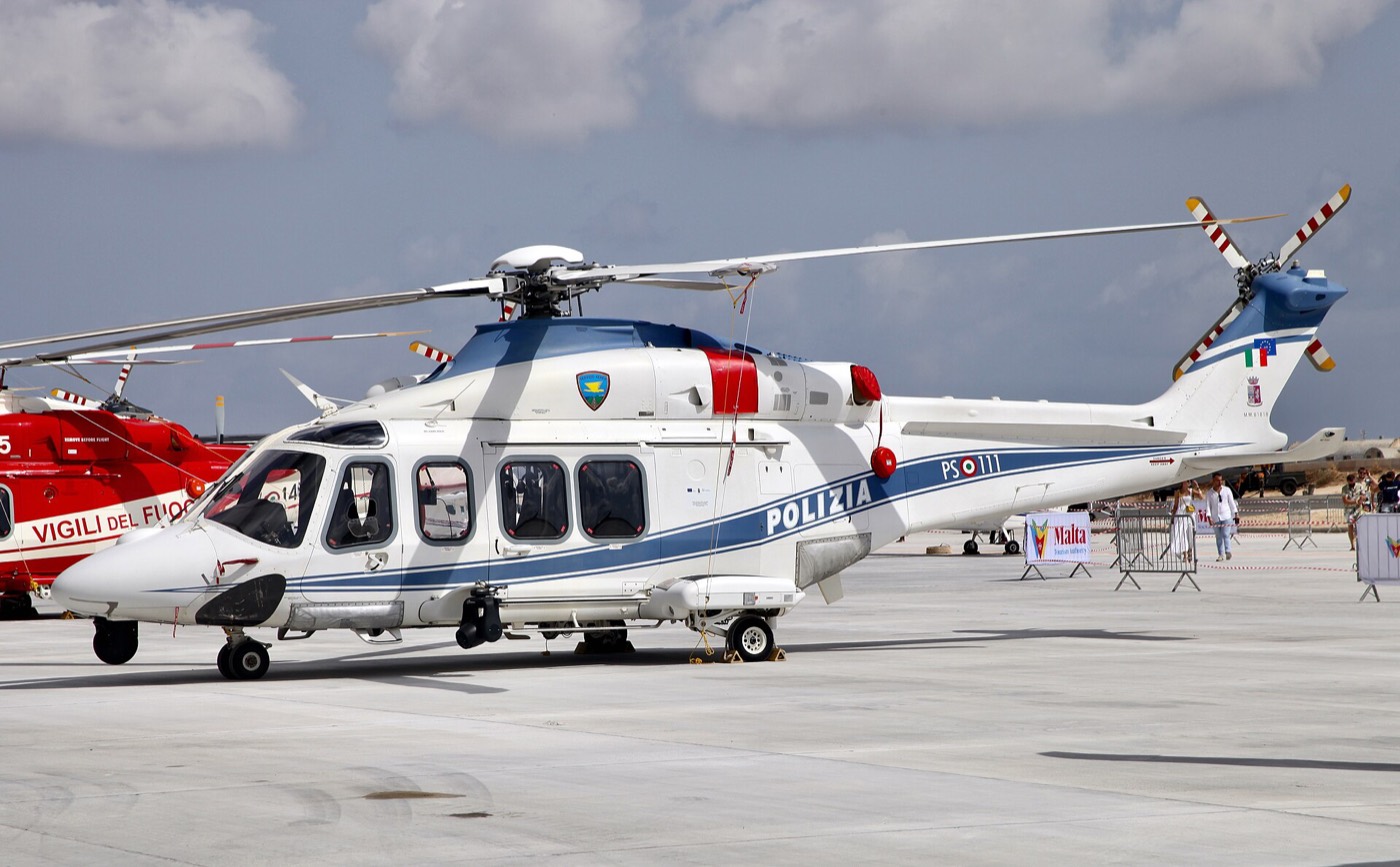 Leonardo AW139 — салон